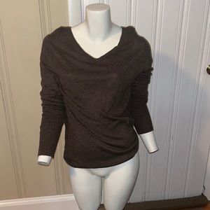 Brown long sleeve v neck sweater
